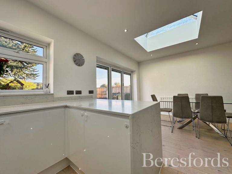 Images for Alma Avenue, Hornchurch, RM12