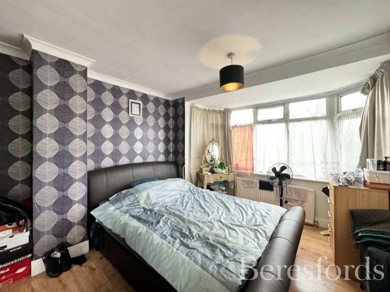 Images for Upper Rainham Road, Hornchurch, RM12