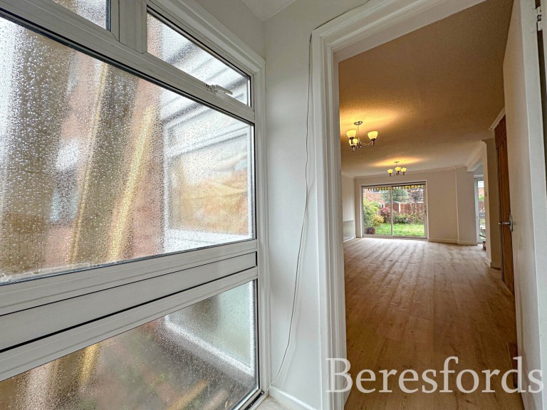 Images for Veny Crescent, Hornchurch, RM12