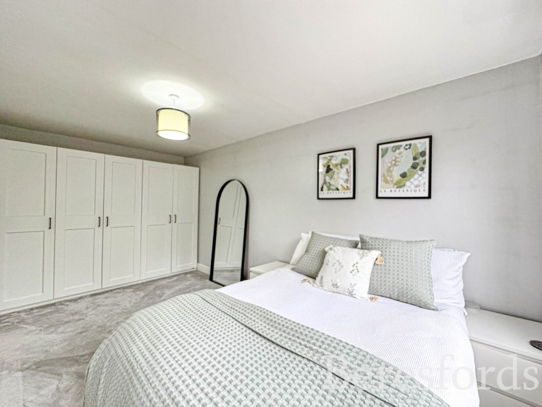 Images for Berkeley Drive, Hornchurch, RM11