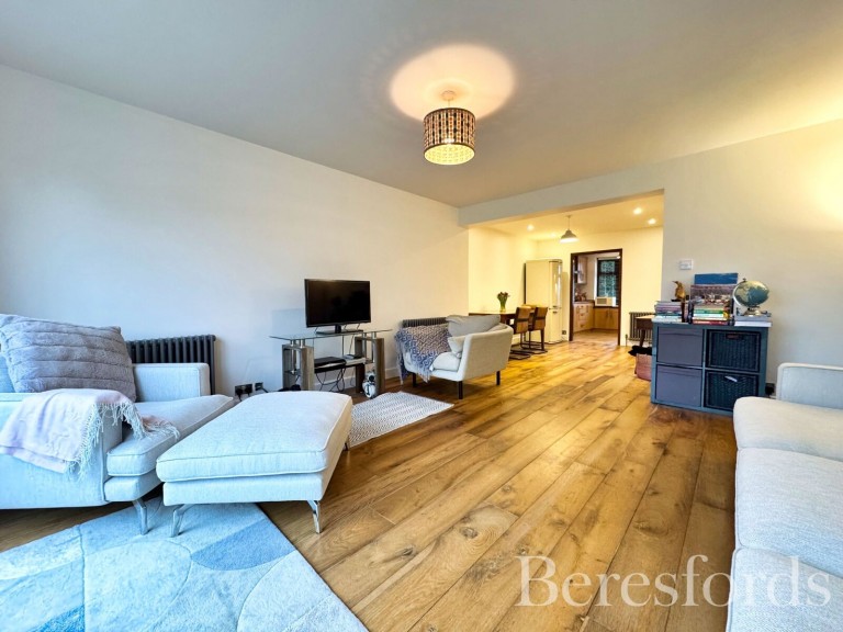 Images for Somerset Gardens, Hornchurch, RM11