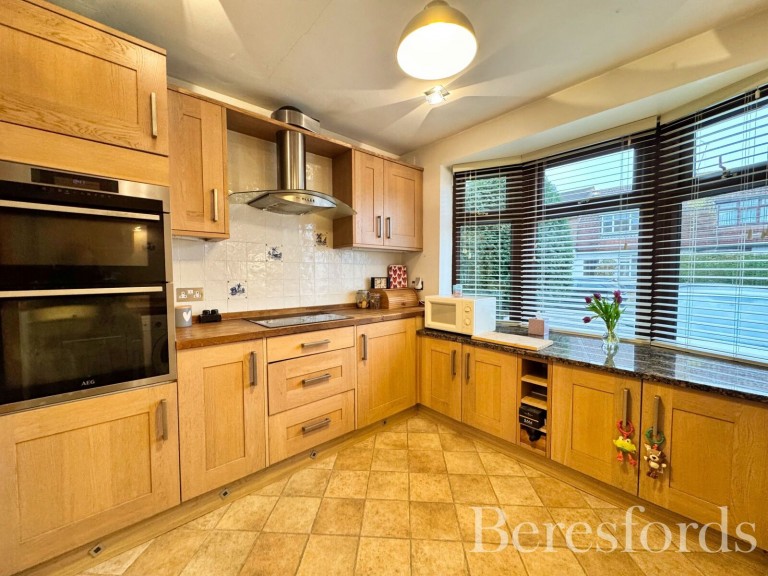 Images for Somerset Gardens, Hornchurch, RM11