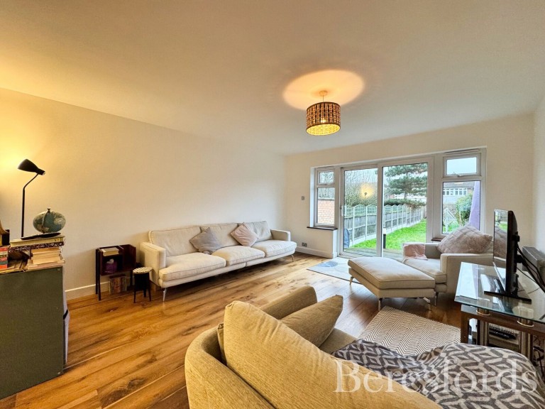 Images for Somerset Gardens, Hornchurch, RM11