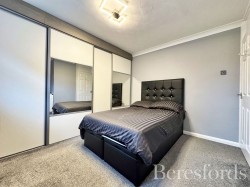 Images for Ilfracombe Crescent, Hornchurch, RM12