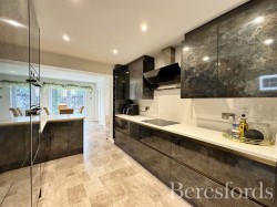 Images for Ilfracombe Crescent, Hornchurch, RM12