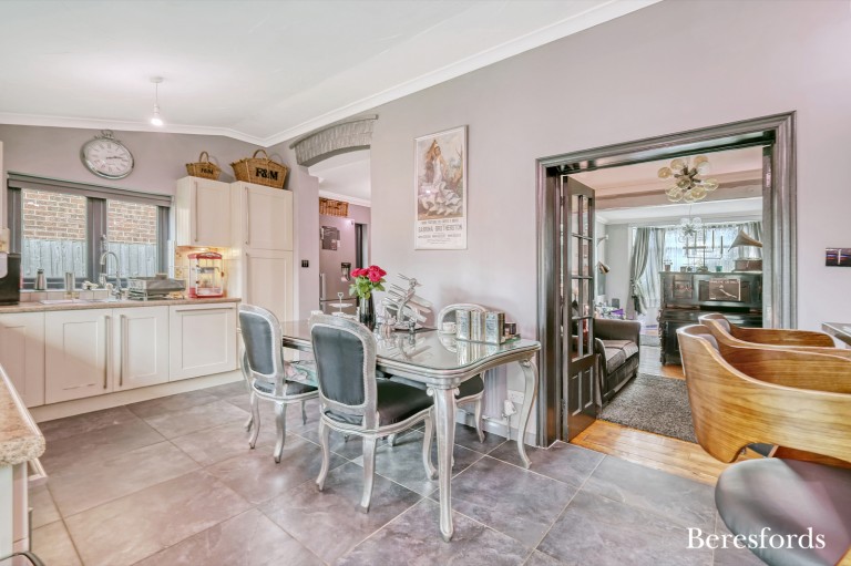 Images for Upminster Road North, Rainham, RM13