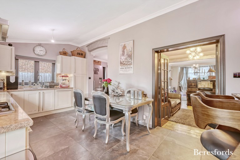 Images for Upminster Road North, Rainham, RM13