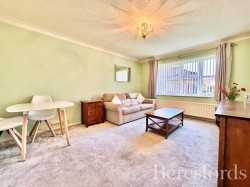 Images for Abbs Cross Gardens, Hornchurch, RM12