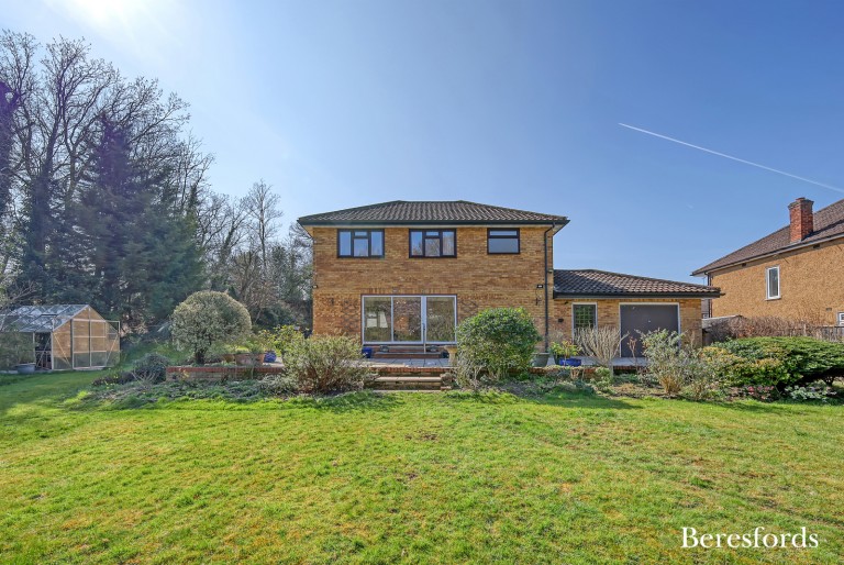 Images for Hornminster Glen, Hornchurch, RM11