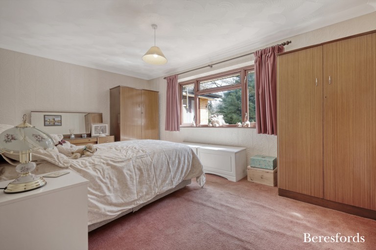 Images for Hornminster Glen, Hornchurch, RM11