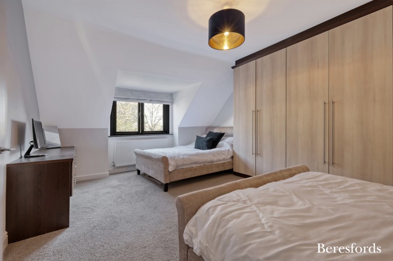 Images for Ardleigh Green Road, Hornchurch, RM11
