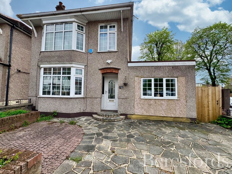 Click the photo for more details of Bush Elms Road, Hornchurch, RM11