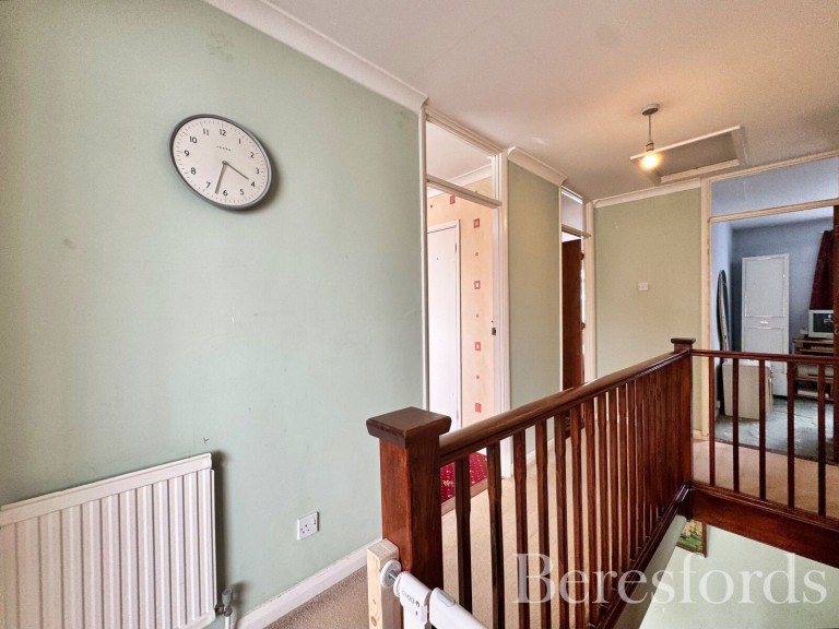 Images for Ilfracombe Crescent, Hornchurch, RM12