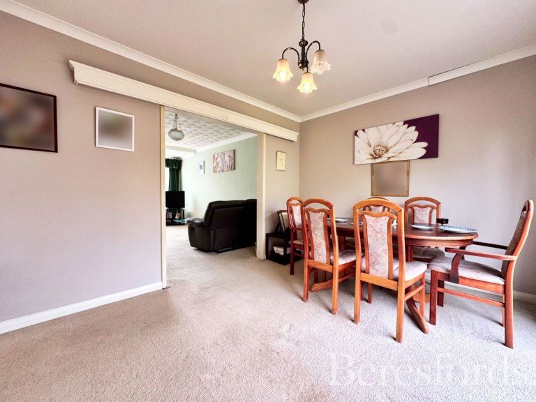 Images for Ilfracombe Crescent, Hornchurch, RM12