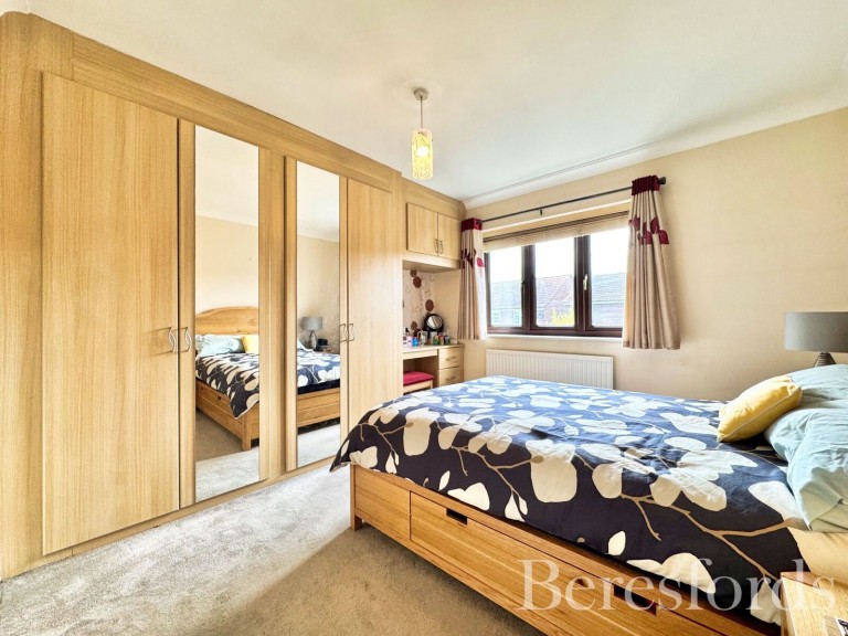 Images for Swanbourne Drive, Hornchurch, RM12