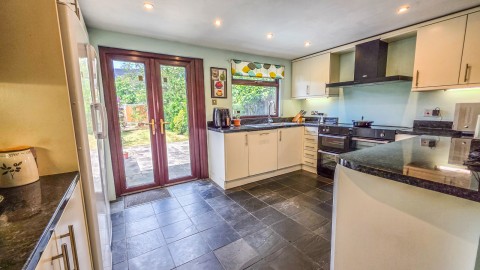 Click the photo for more details of Lee Avenue, Chadwell Heath, RM6