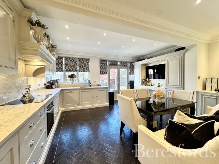 Images for Cecil Avenue, Hornchurch, RM11