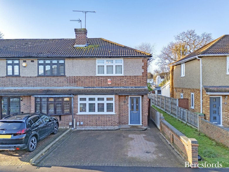 Click the photo for more details of Birkdale Avenue, Harold Wood, Romford, Essex, RM3