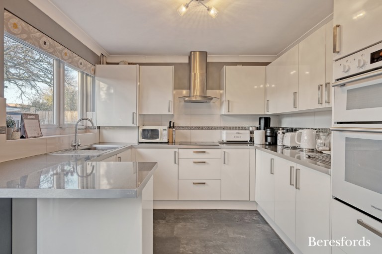 Images for Birkdale Avenue, Harold Wood, Romford, Essex, RM3