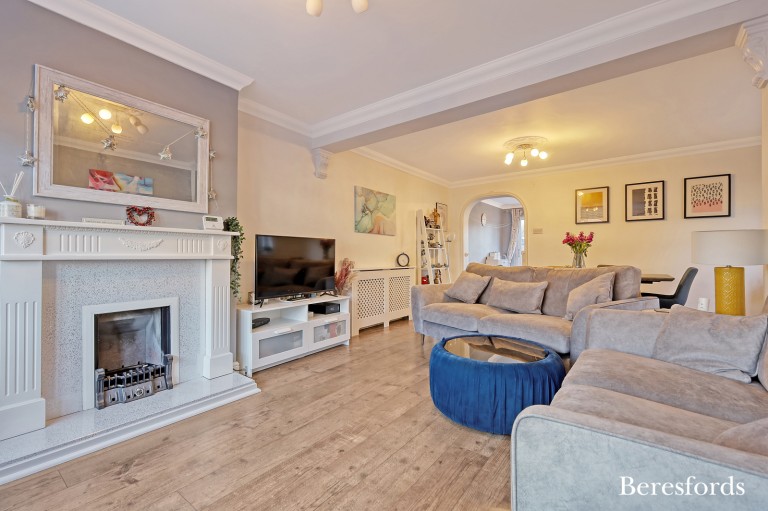 Images for Birkdale Avenue, Harold Wood, Romford, Essex, RM3