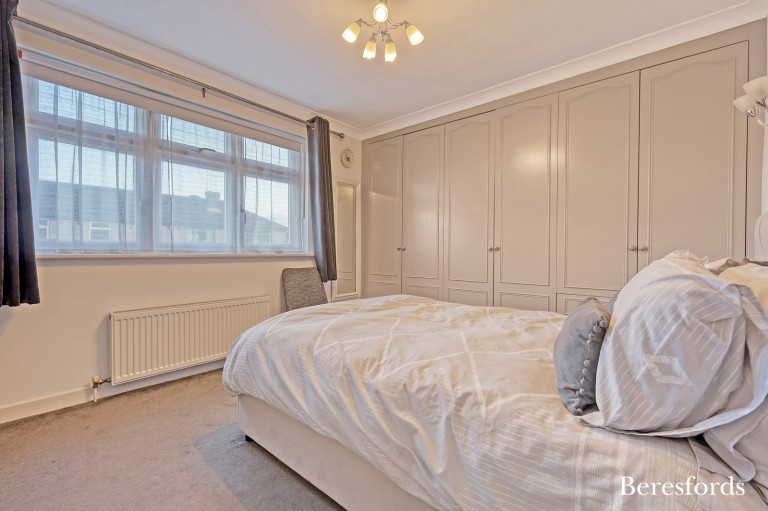 Images for Birkdale Avenue, Harold Wood, Romford, Essex, RM3