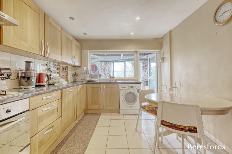 Images for Straight Road, Romford, Essex, RM3