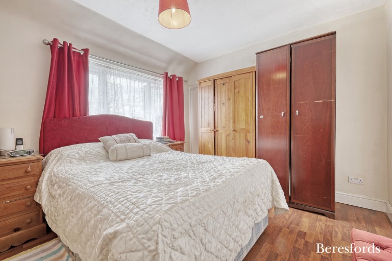 Images for Straight Road, Romford, Essex, RM3