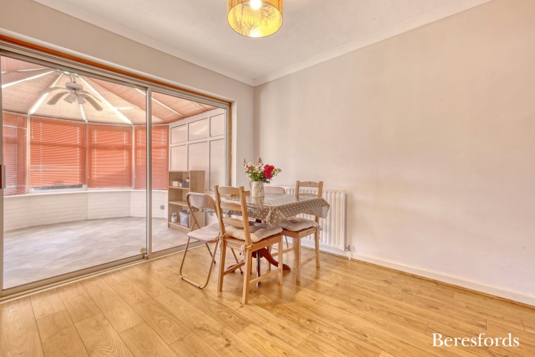 Images for Arlington Gardens, Romford, RM3