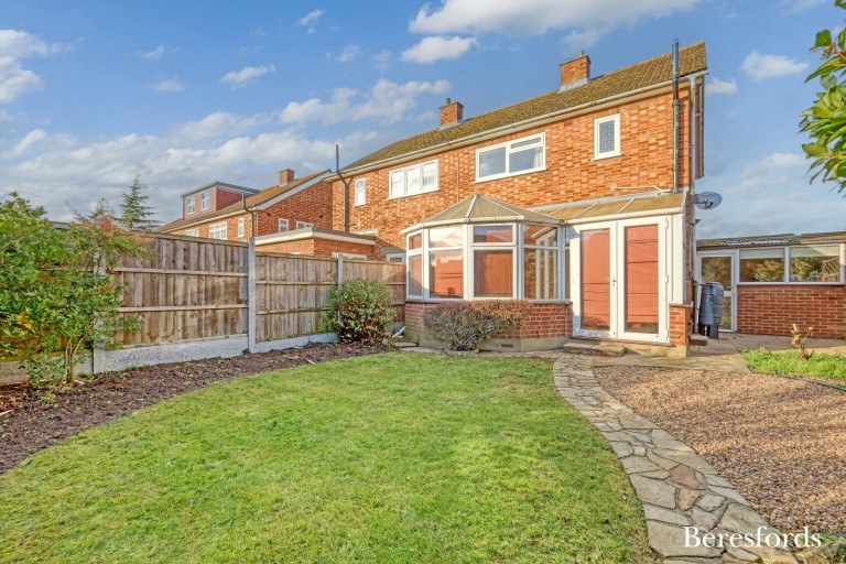 Images for Arlington Gardens, Romford, RM3