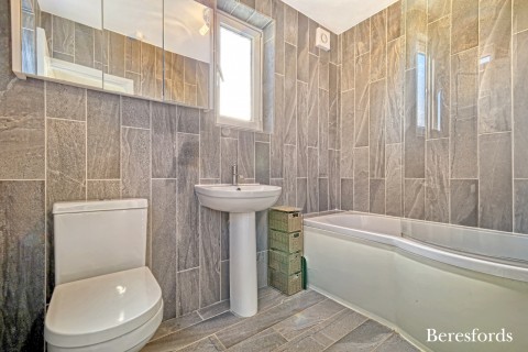 Click the photo for more details of Arlington Gardens, Romford, RM3