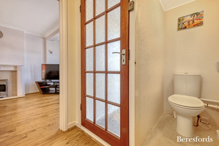 Images for Arlington Gardens, Romford, RM3