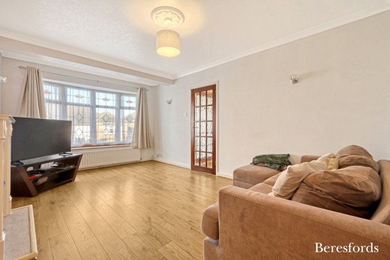 Images for Arlington Gardens, Romford, RM3