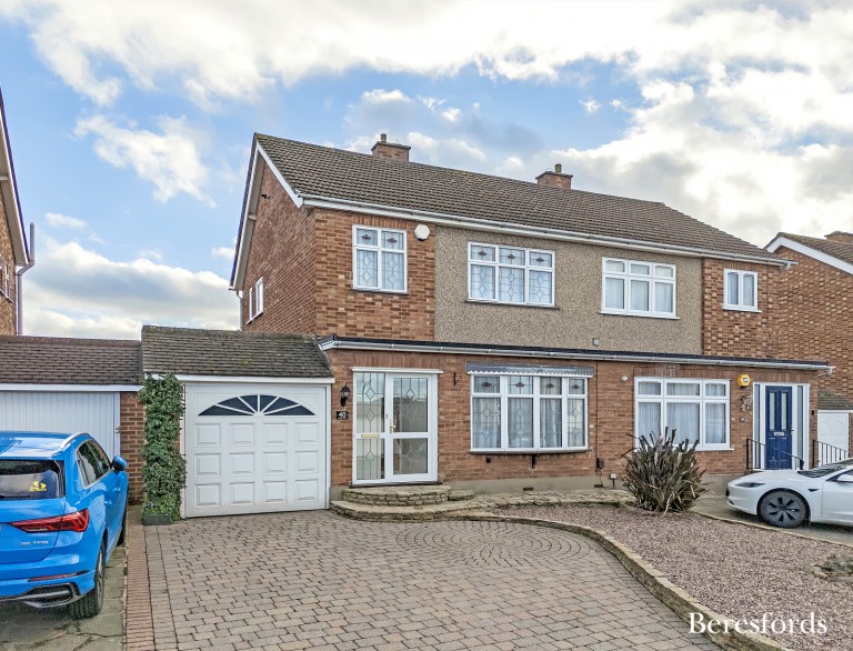 Images for Arlington Gardens, Romford, RM3
