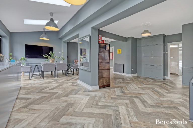 Images for Priory Grove, Romford, RM3