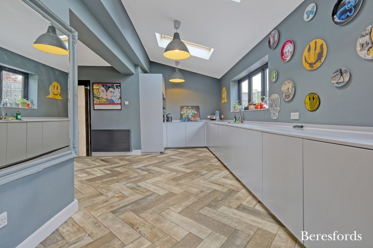 Images for Priory Grove, Romford, RM3