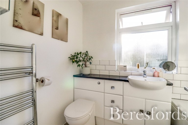 Images for Firham Park Avenue, Romford, RM3