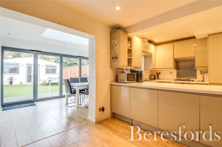 Images for Firham Park Avenue, Romford, RM3