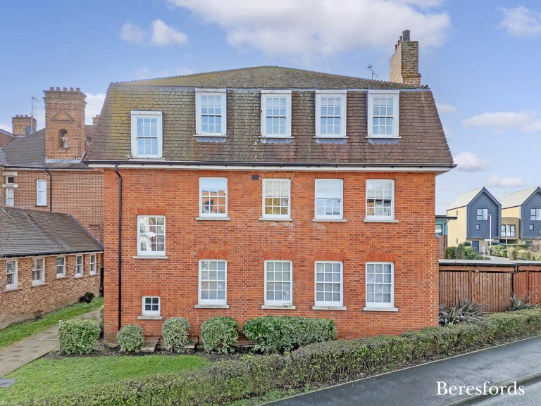 Images for New Coach House, Safflower Lane, Romford, RM3