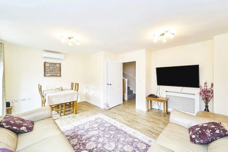 Images for Collerne Street, Romford, RM3