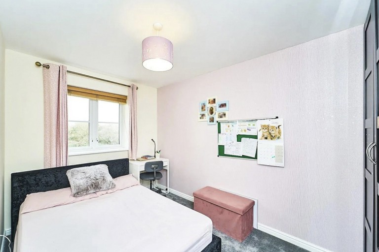 Images for Collerne Street, Romford, RM3