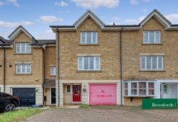 Images for Pearcy Close, Romford, Essex, RM3