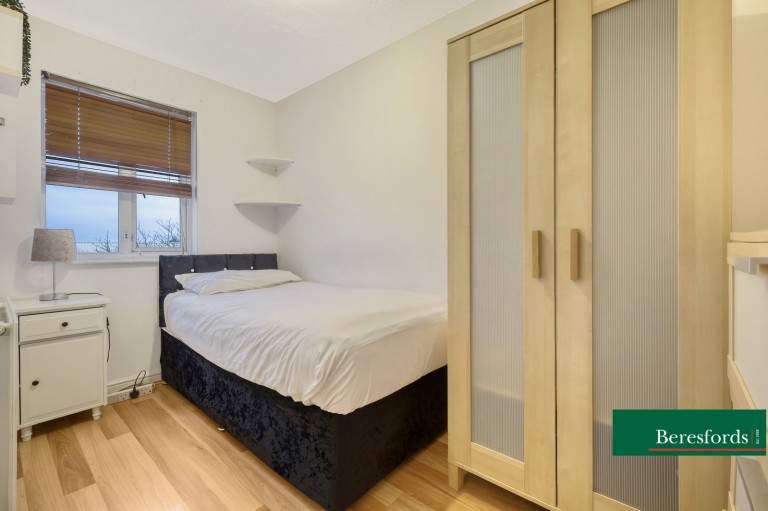 Images for Pearcy Close, Romford, Essex, RM3