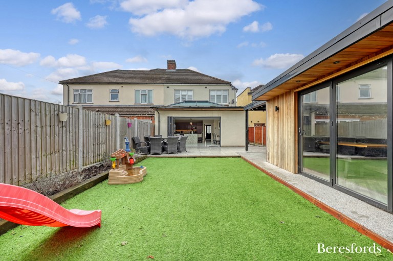 Images for Redden Court Road, Romford, RM3