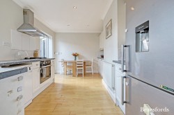 Images for Oakley Drive, Romford, RM3