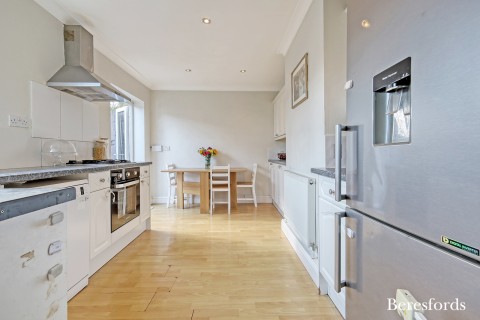 Click the photo for more details of Oakley Drive, Romford, RM3