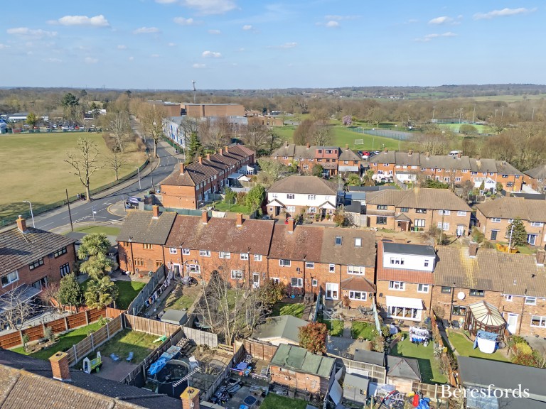 Images for Oakley Drive, Romford, RM3