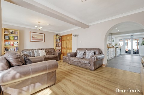 Click the photo for more details of Juniper Way, Romford, RM3
