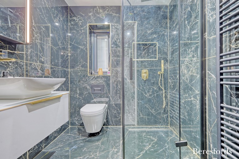 Images for Holt Road, Romford, RM3