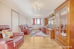 Images for Holt Road, Romford, RM3
