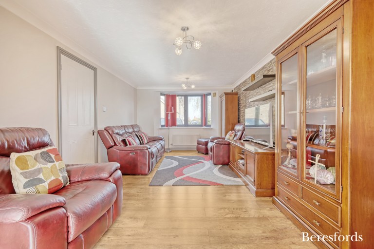 Images for Holt Road, Romford, RM3